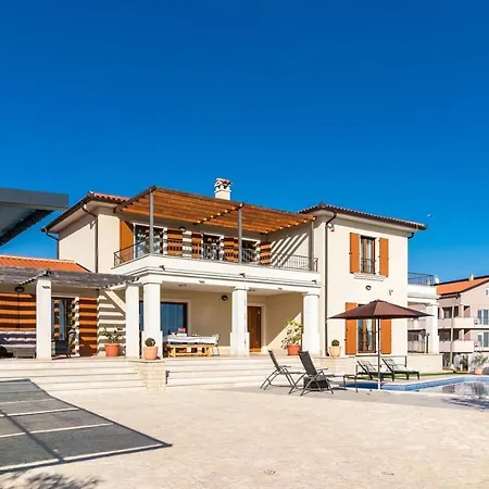 Villa Evelyn