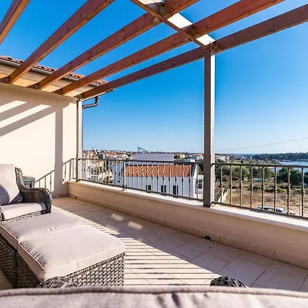 Evelyn * Μεντουλίν