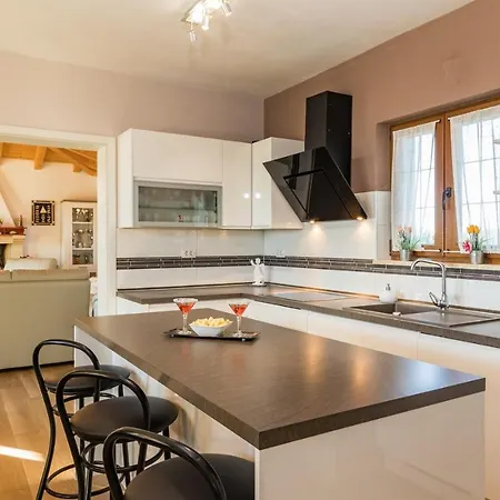 Evelyn * Μεντουλίν